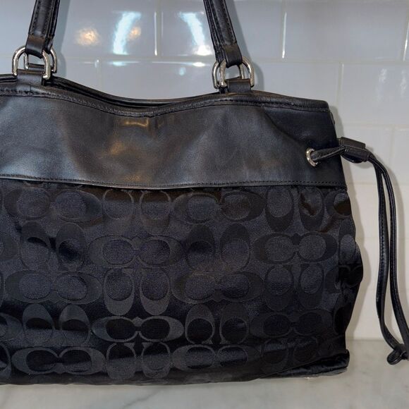 Coach Bag Purse Handbag Signature Logo Drawstring Carryall Tote Shoulder Bag - Picture 6 of 16